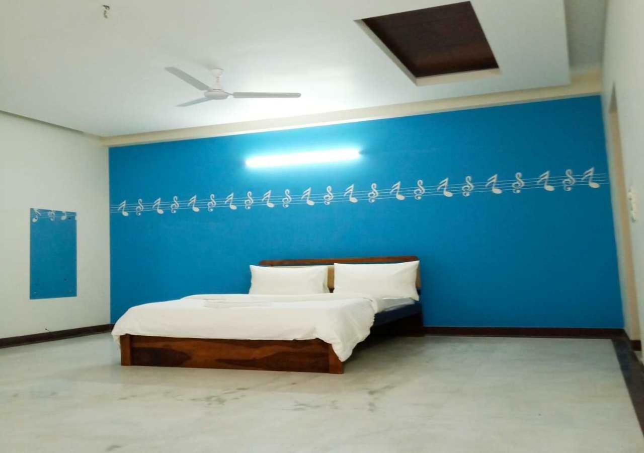 Hotel J P Residency à Greater Noida Extérieur photo