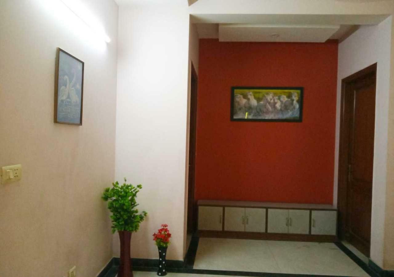 Hotel J P Residency à Greater Noida Extérieur photo