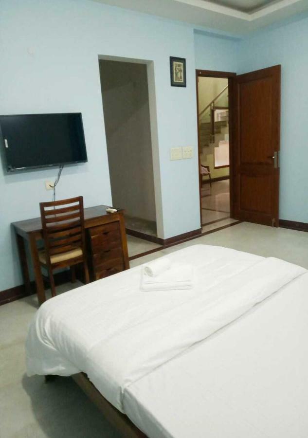 Hotel J P Residency à Greater Noida Extérieur photo