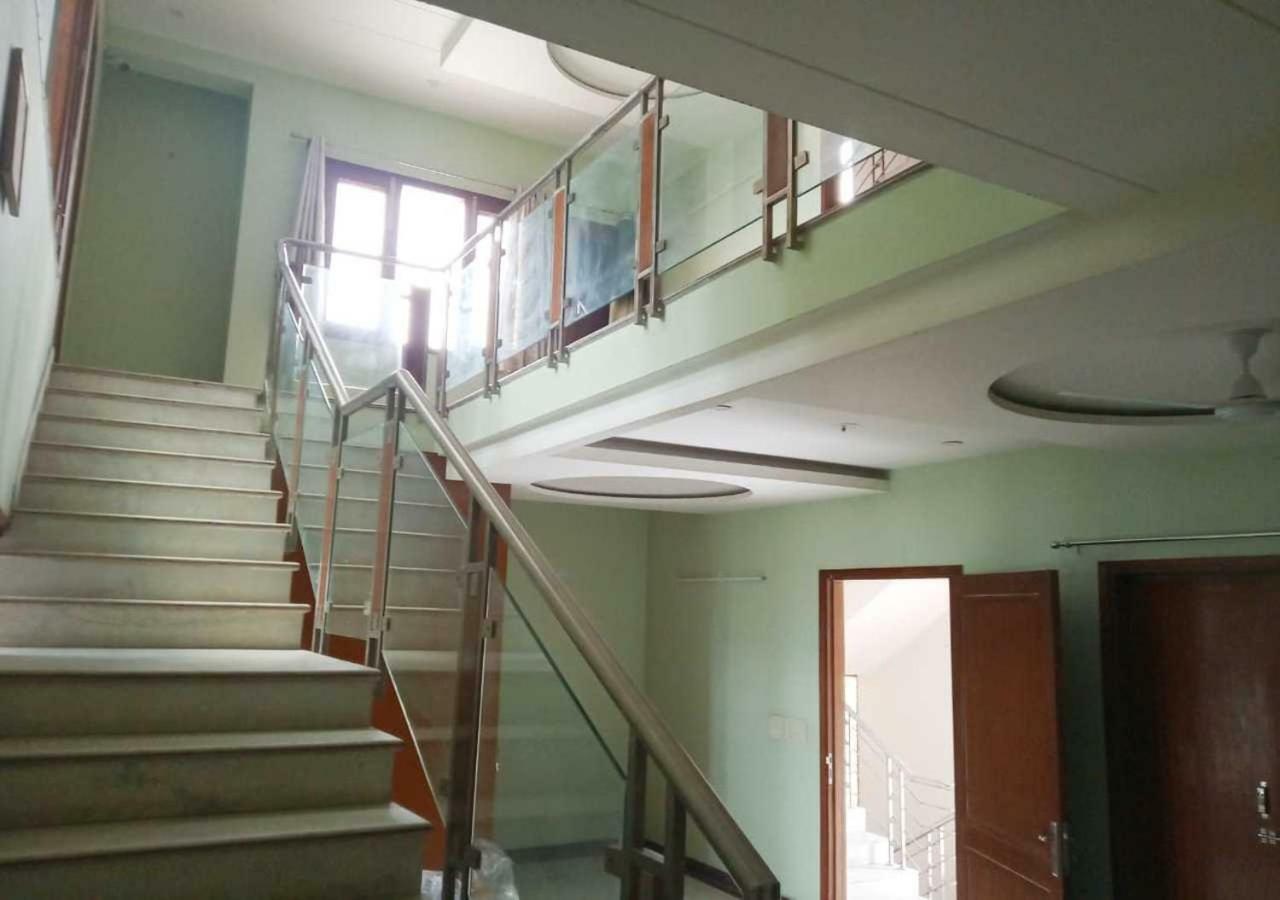 Hotel J P Residency à Greater Noida Extérieur photo