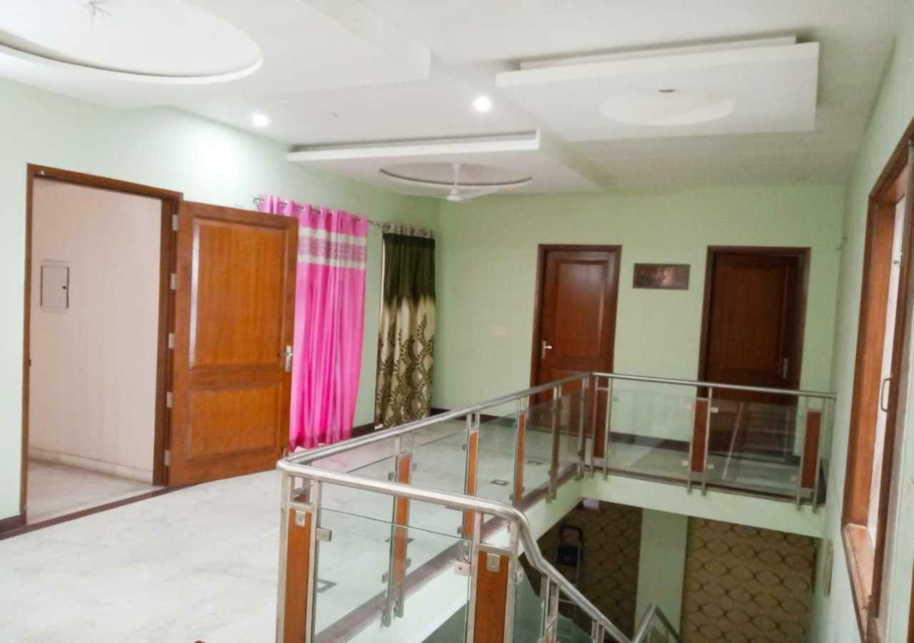 Hotel J P Residency à Greater Noida Extérieur photo