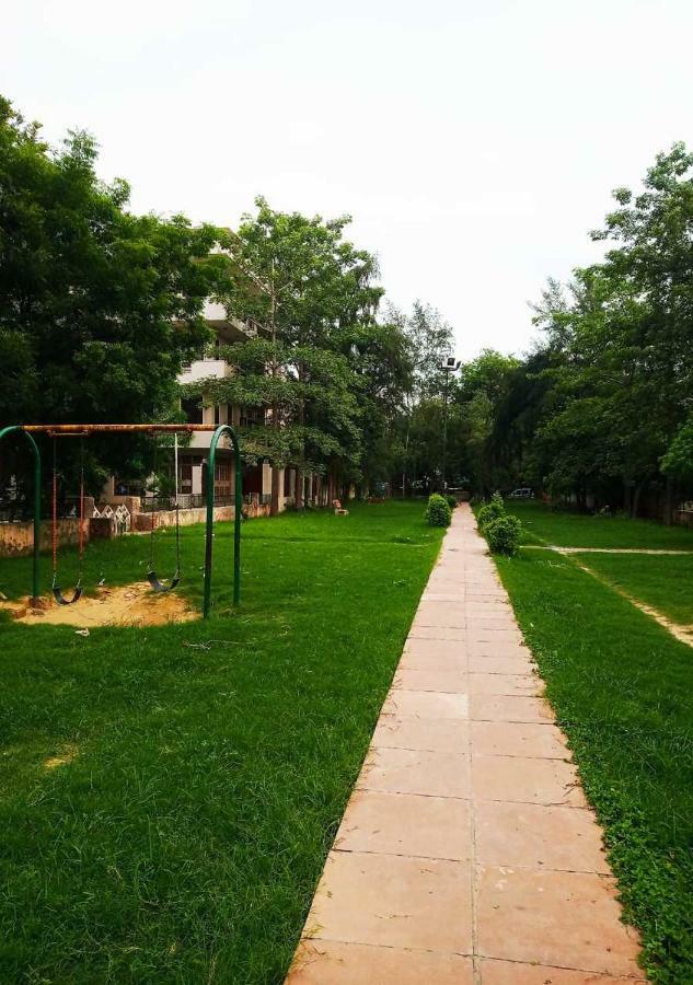 Hotel J P Residency à Greater Noida Extérieur photo
